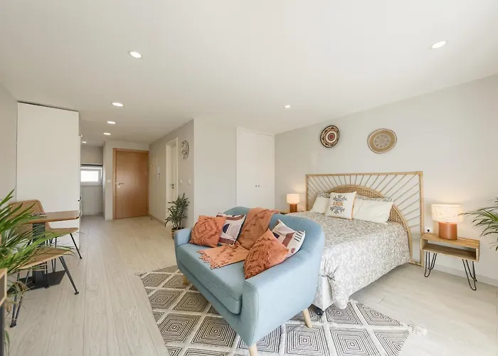 Sao Goncalinho By Sweet אבאירו